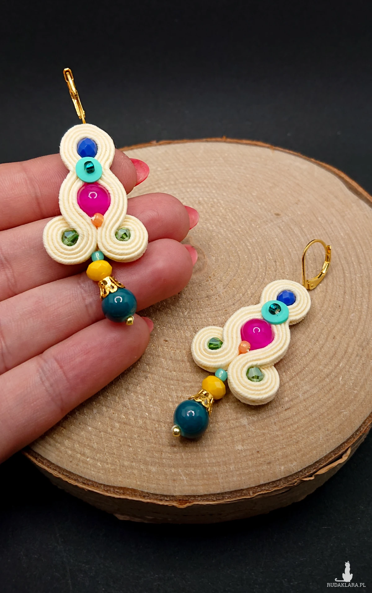 Waniliowo-kolorowe kolczyki sutasz